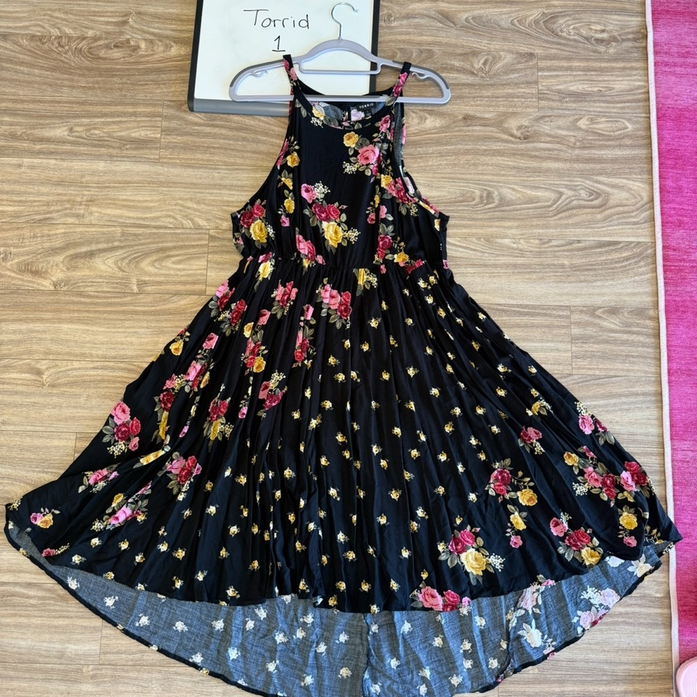 Torrid floral multi print dress 1X